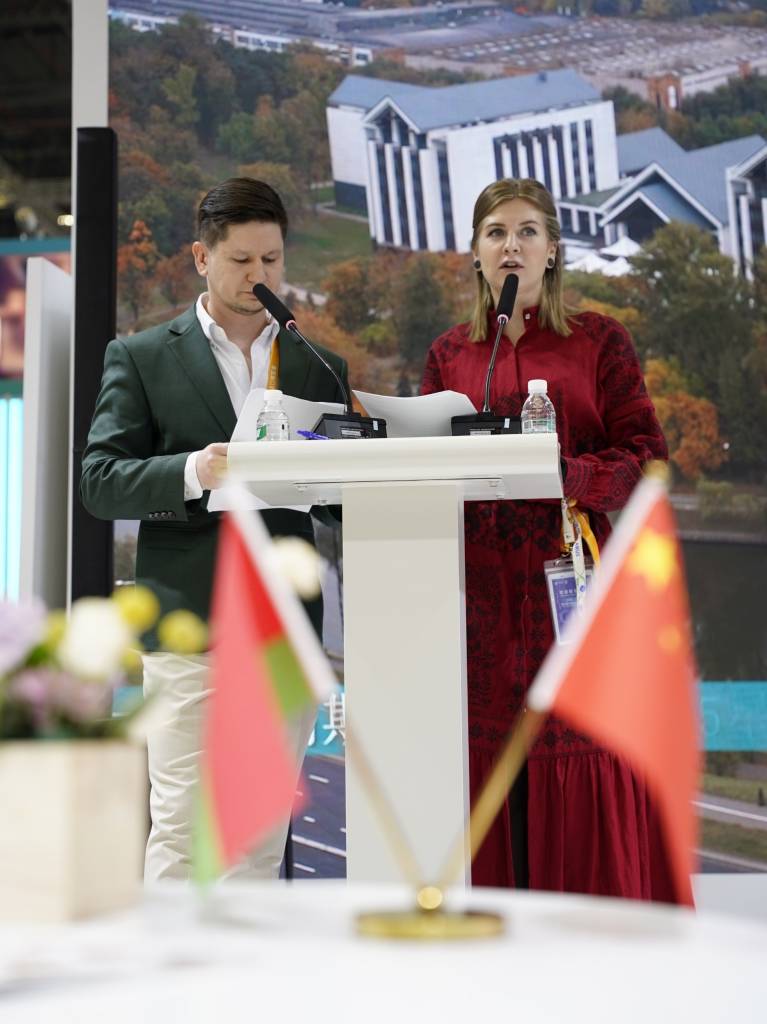 5220216845313445702.jpg 5220216845313445702.jpg