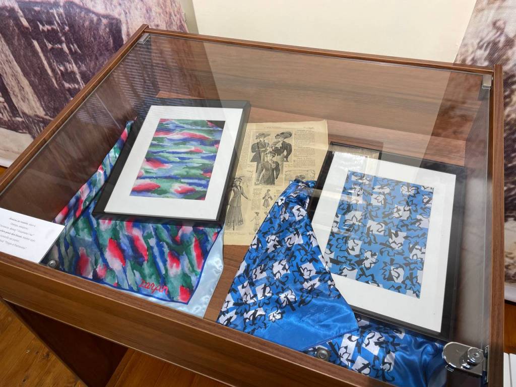 photo_5375049333998734138_y.jpg photo_5375049333998734138_y.jpg