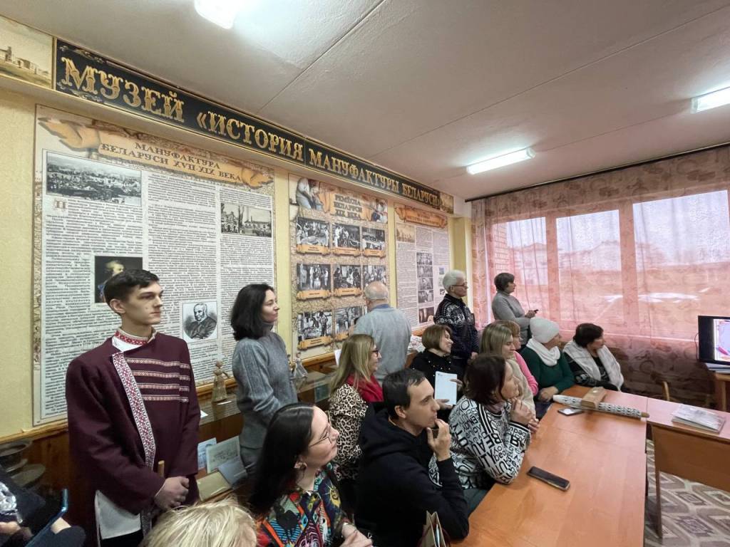 photo_5375049333998734135_y.jpg photo_5375049333998734135_y.jpg