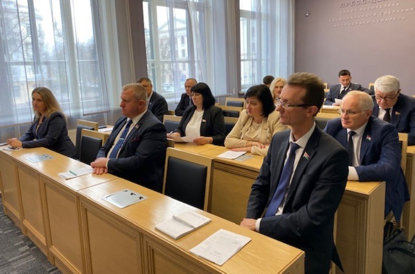 000346_374bc77f86d5ebb3d1fdd0495d2aa5bc.jpg 000346_374bc77f86d5ebb3d1fdd0495d2aa5bc.jpg