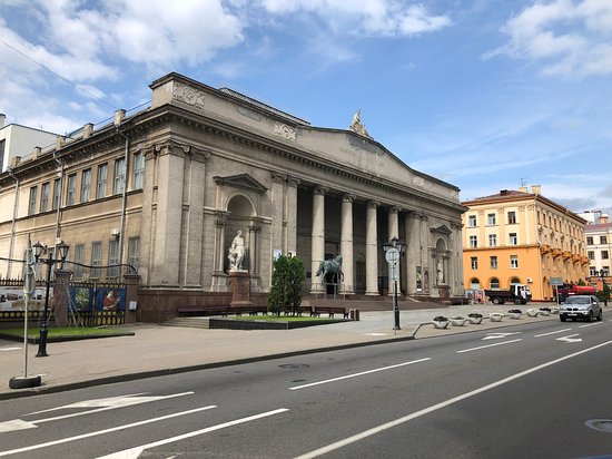 the-national-art-museum.jpg the-national-art-museum.jpg