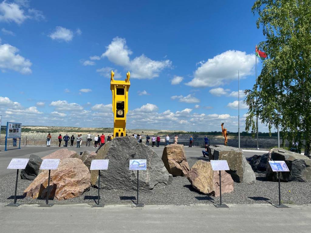 photo_2022-05-31_12-21-19.jpg photo_2022-05-31_12-21-19.jpg