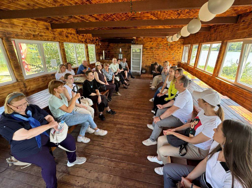 photo_5330066183002648029_y.jpg photo_5330066183002648029_y.jpg