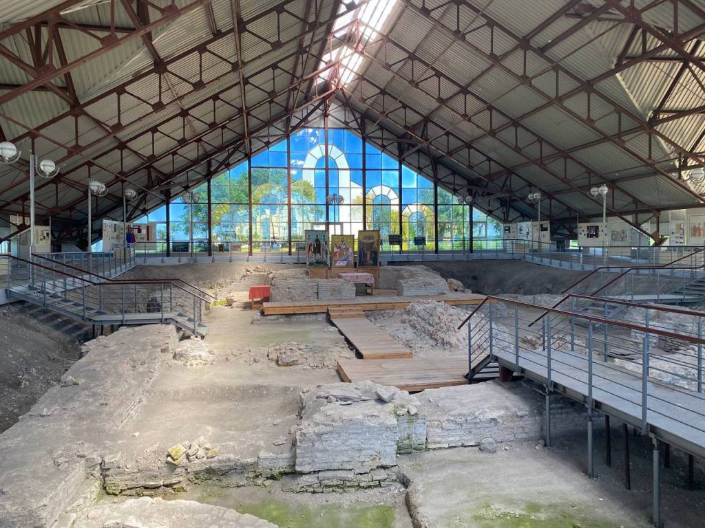 photo_2022-05-31_14-56-54.jpg photo_2022-05-31_14-56-54.jpg