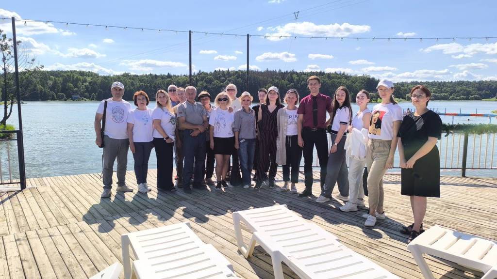 photo_5330066183002648019_y.jpg photo_5330066183002648019_y.jpg