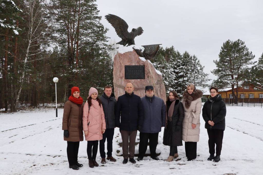 photo_5348463954587936910_y.jpg photo_5348463954587936910_y.jpg