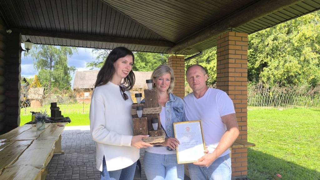 d597bc03-3ae6-4f03-b524-3c03205d81fc.jpg d597bc03-3ae6-4f03-b524-3c03205d81fc.jpg