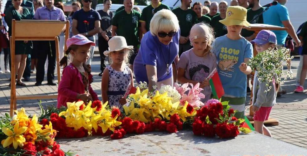 Велопробег пересек границу Минской области, проехав через исторические места