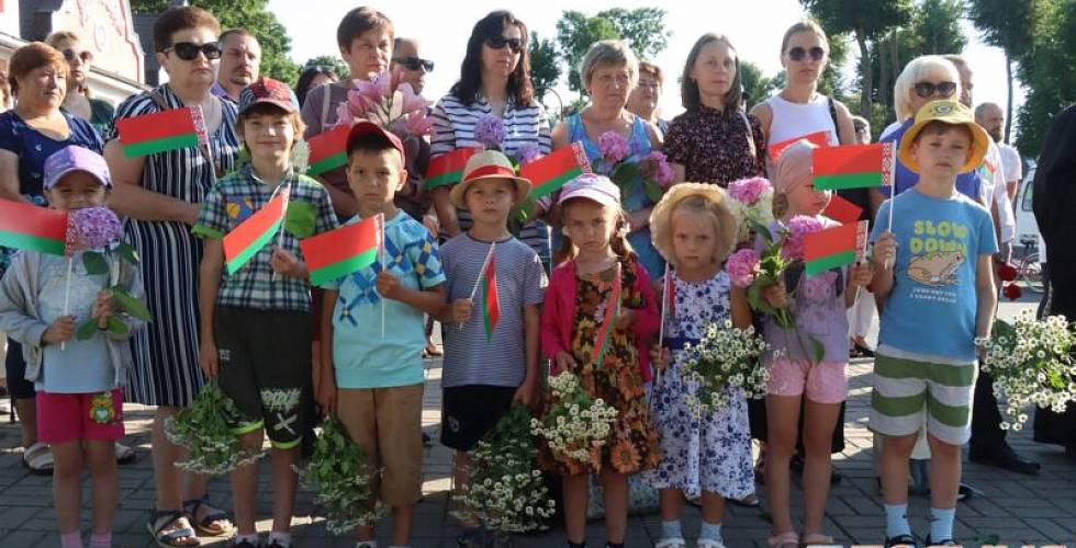 Велопробег пересек границу Минской области, проехав через исторические места